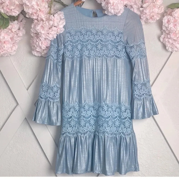 Gianni Bini Girls Blue Long Sleeve Knee Length Round Neck Lace Dress size Medium - Picture 1 of 7